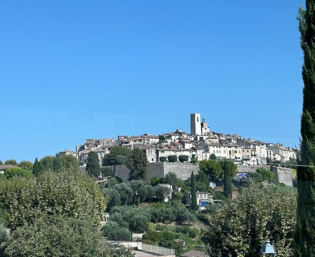 南法聖保羅Saint-Paul-de-Vence:不只是藝術之村,還有延續百年的聖嘉蘭節 2 IMG 2098