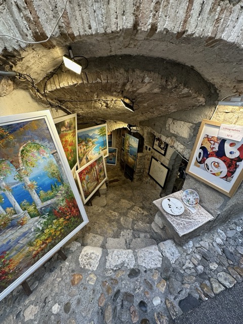 南法聖保羅Saint-Paul-de-Vence:不只是藝術之村,還有延續百年的聖嘉蘭節 7 中IMG 2026